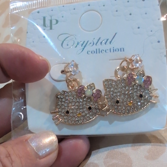 unbranded Jewelry - Gold and Pink Hello Kitty Earrings
